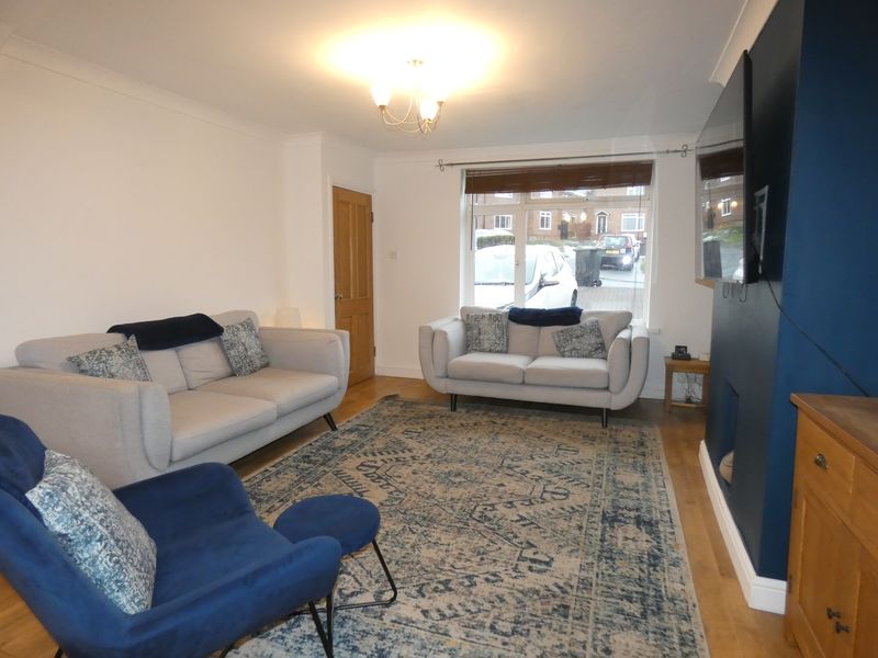 Lounge- click for photo gallery